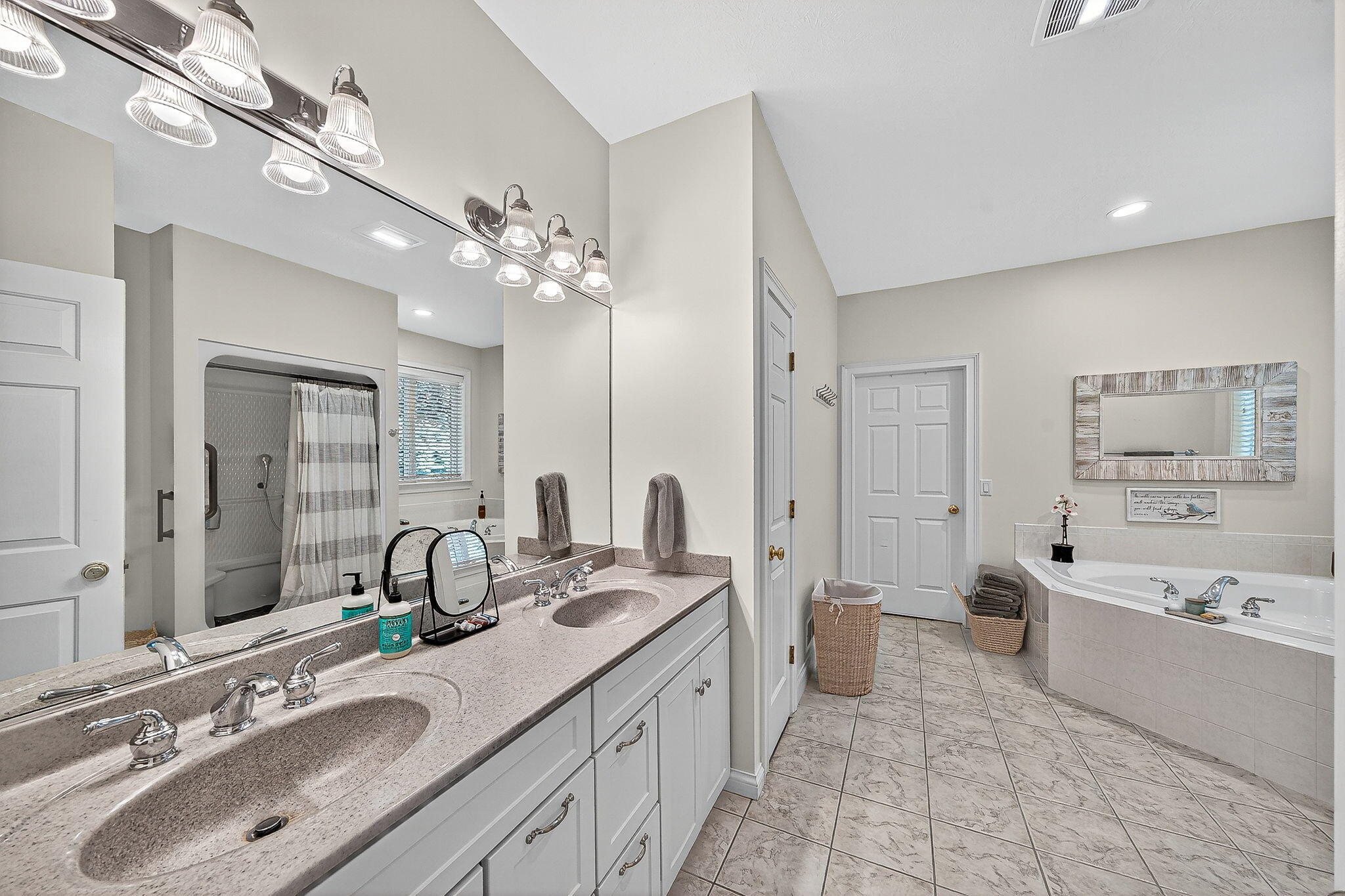 29750 Edwards Way Niles, MI 49120 - Photo 26 of 66 29750 Edwards Way-19