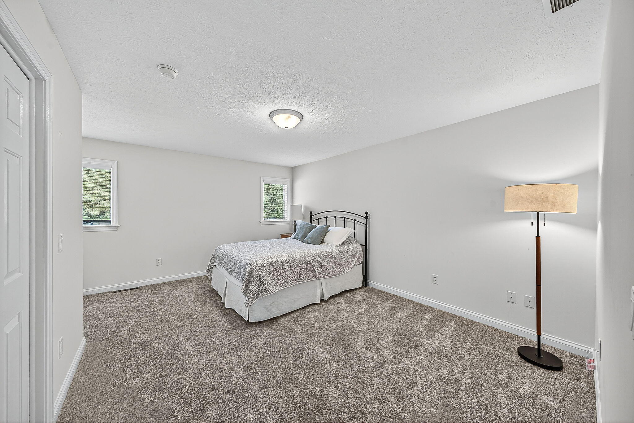 29750 Edwards Way Niles, MI 49120 - Photo 34 of 66 29750 Edwards Way-6