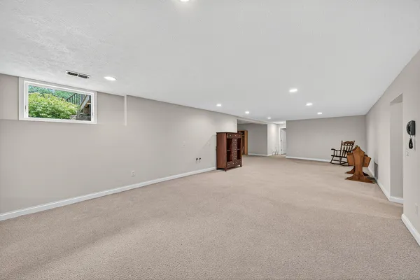 $985,000 | 29750 Edwards Way, Niles, MI 49120