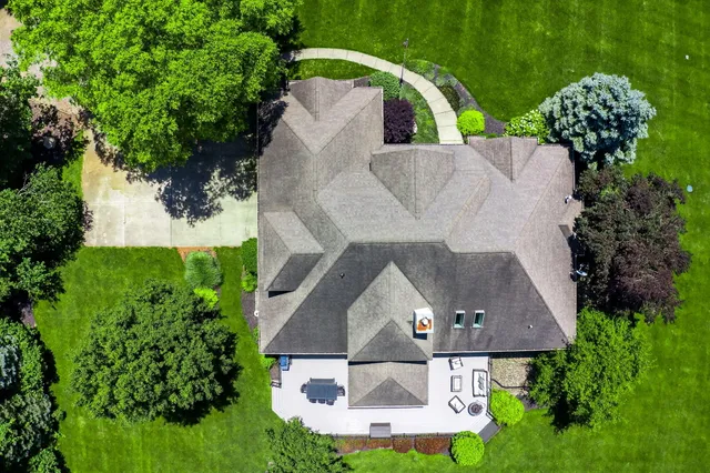 $1,125,000 | 29750 Edwards Way, Niles, MI 49120