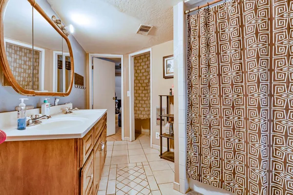 $750,000 | 34937 Avenue 13 1/2, Madera, CA 93636