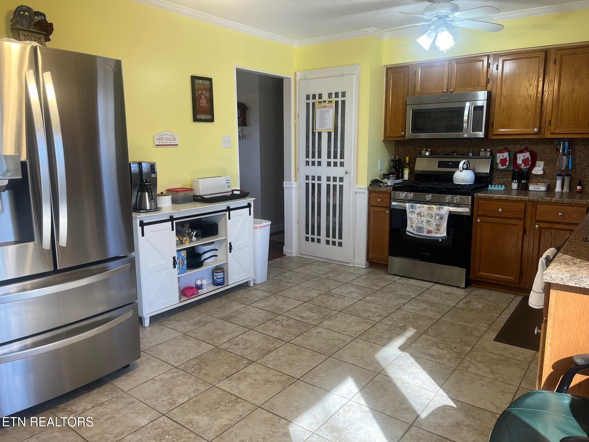 235 Parliament Road Harrogate, TN 37752 - Photo 13 of 29 Par 15