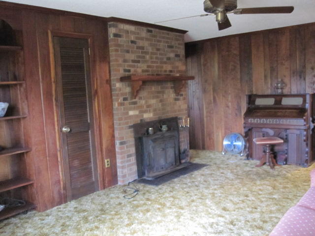 147 Charlie S Road Robbins, NC 27325 - Photo 10 of 24 360