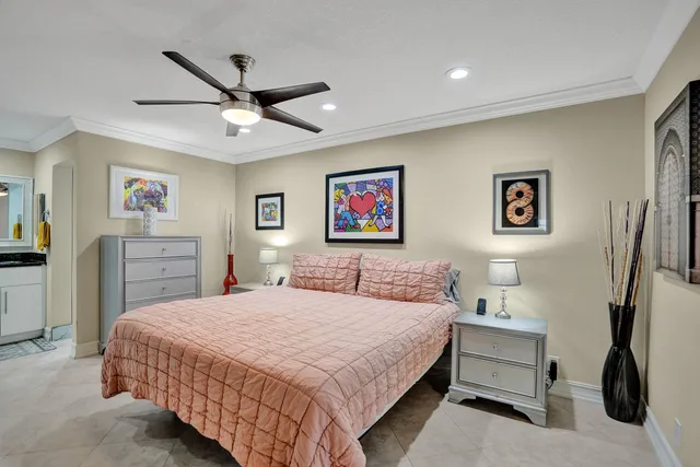 $289,000 | 4192 Carambola Circle South, Unit 2189, Coconut Creek, FL 33066