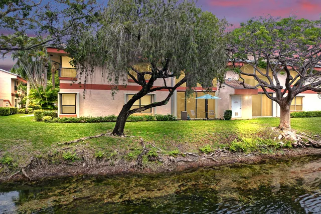 $289,000 | 4192 Carambola Circle South, Unit 2189, Coconut Creek, FL 33066