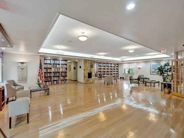 $289,000 | 4192 Carambola Circle South, Unit 2189, Coconut Creek, FL 33066