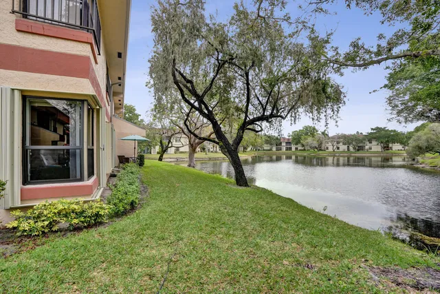 $289,000 | 4192 Carambola Circle South, Unit 2189, Coconut Creek, FL 33066