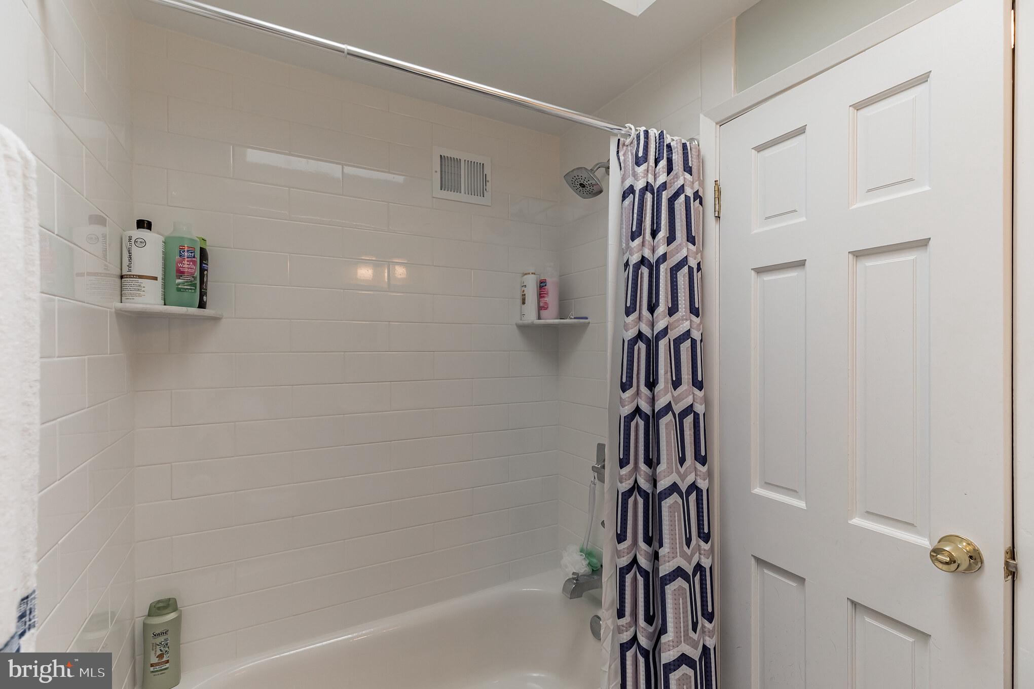 12624 Ramer Road Philadelphia, PA 19154 - Photo 19 of 31