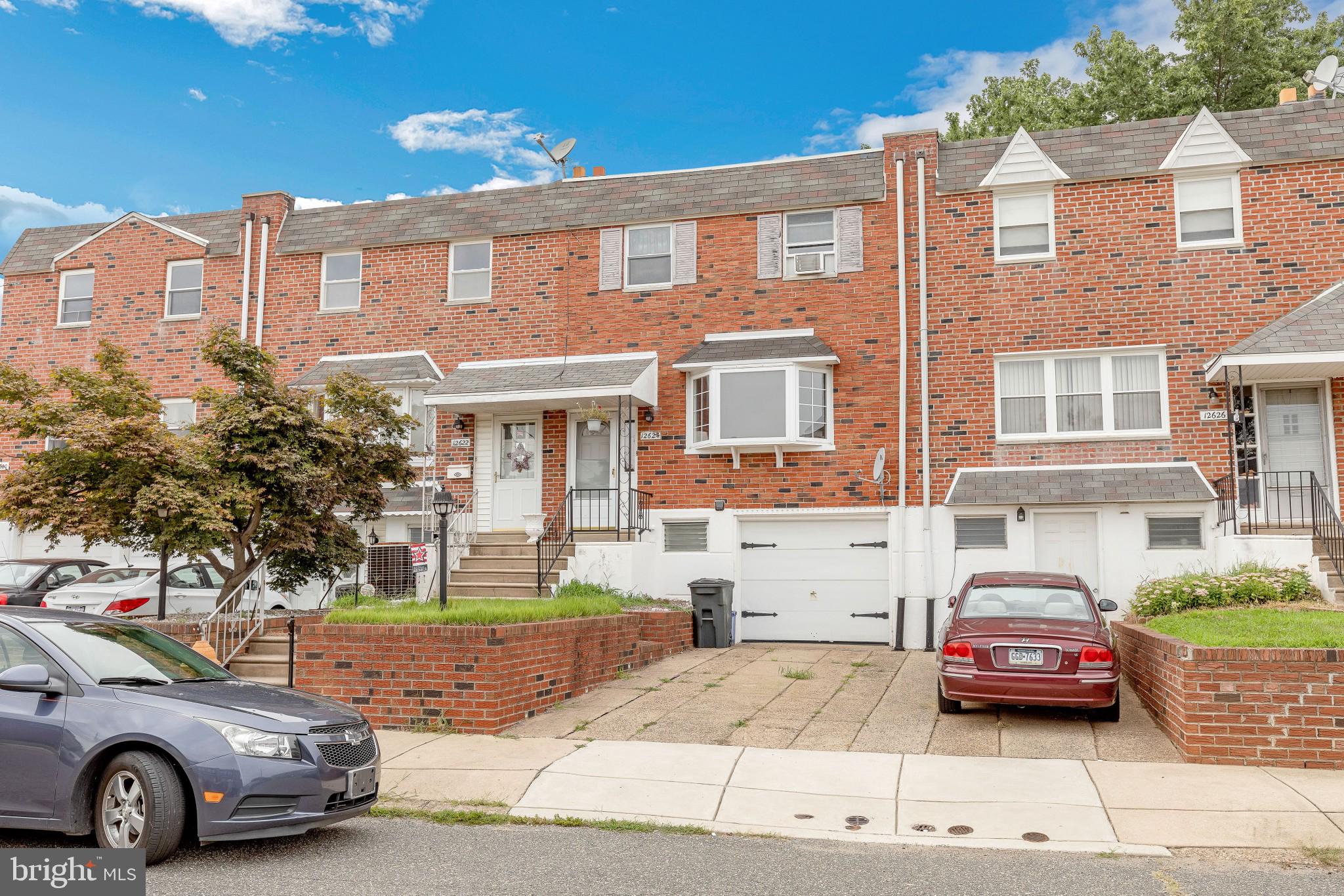 12624 Ramer Road Philadelphia, PA 19154 - Photo 3 of 31