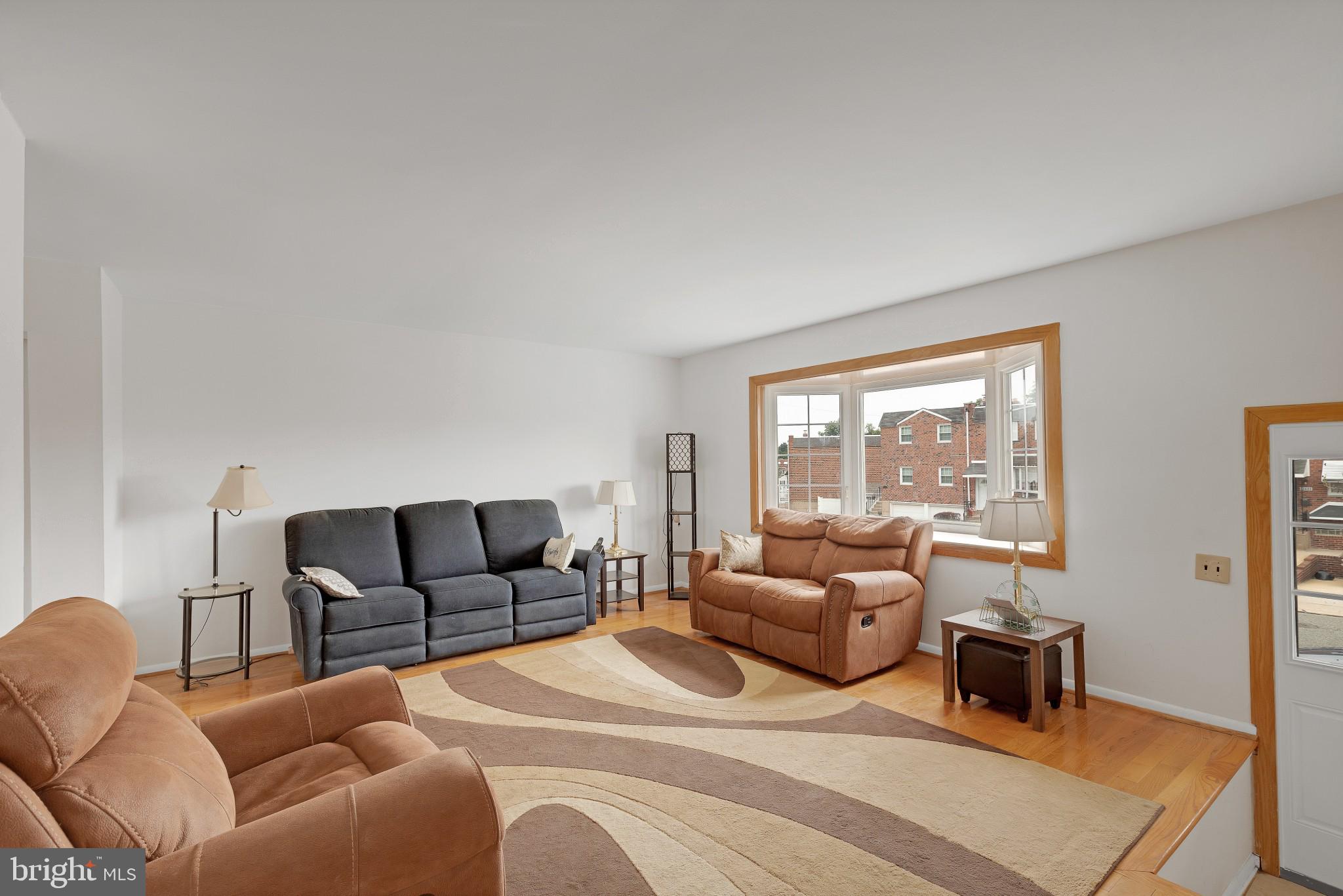 12624 Ramer Road Philadelphia, PA 19154 - Photo 5 of 31