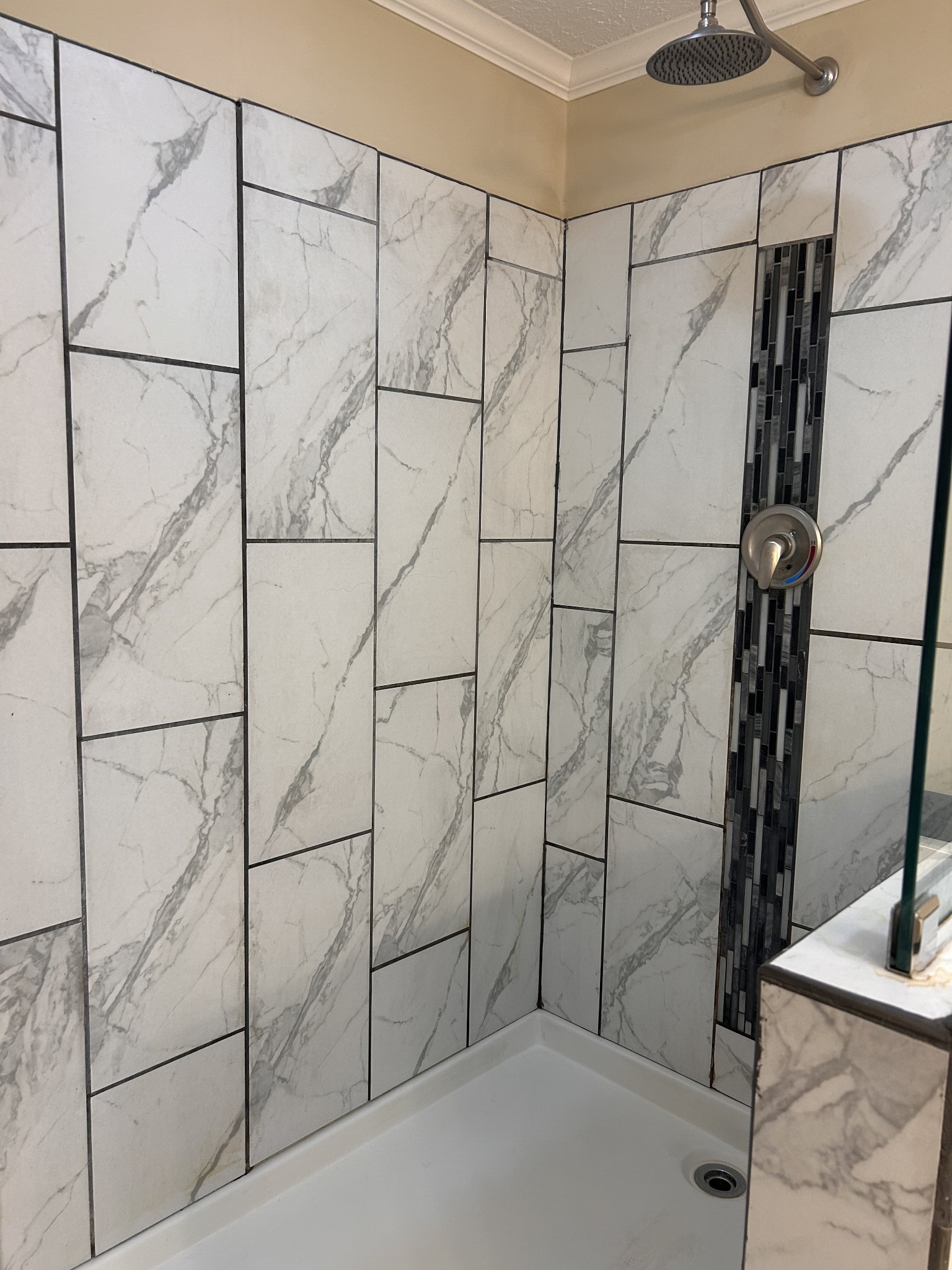 7111 Wink Parker Road Lyles, TN 37098 - Photo 25 of 47 a bathroom with a shower