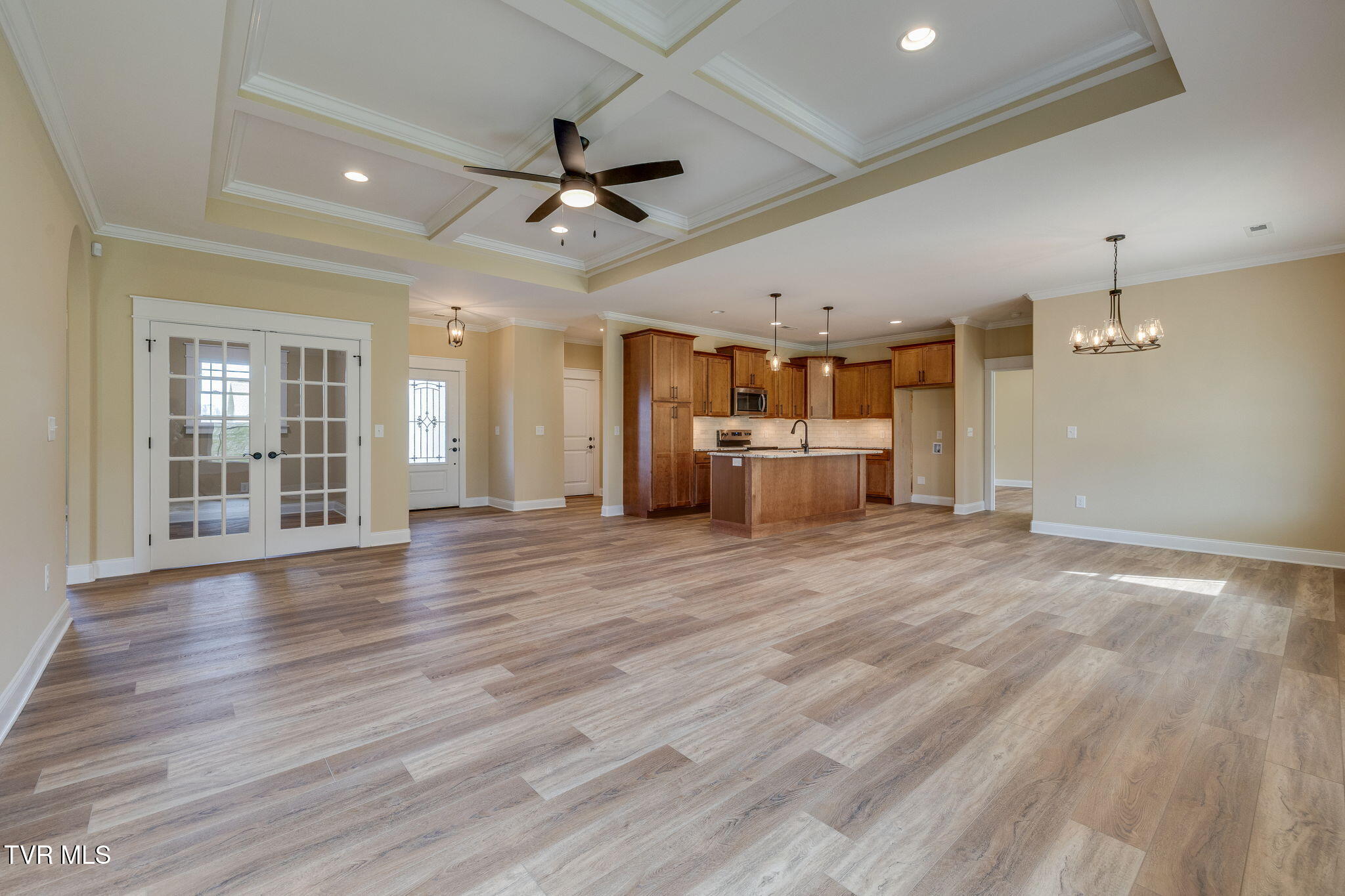 518 Middays Rest Jonesborough, TN 37659 - Photo 5 of 32 007