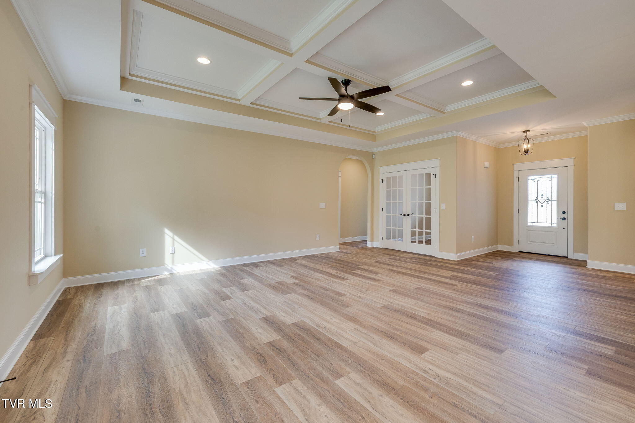 518 Middays Rest Jonesborough, TN 37659 - Photo 6 of 32 008