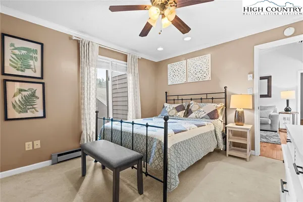 $439,900 | 145 Royal Oaks Drive, Unit 332, Blowing Rock, NC 28605