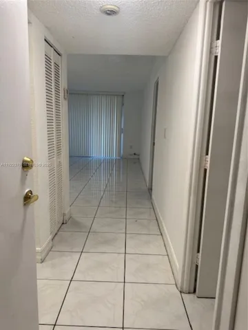 $1,825 | 9360 Fontainebleau Boulevard, Unit 308, Miami, FL 33172