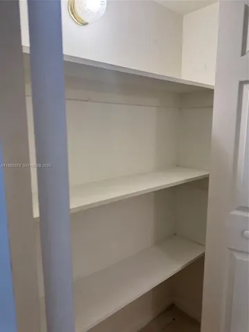 $1,825 | 9360 Fontainebleau Boulevard, Unit 308, Miami, FL 33172