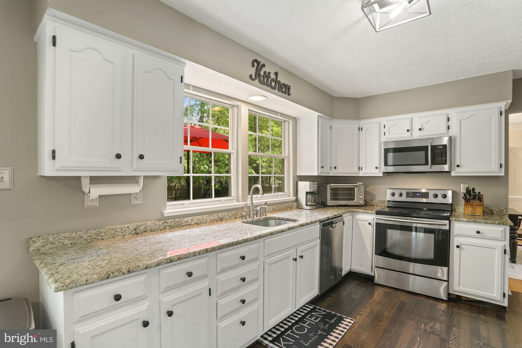 64 Picadilly Circle Marlton, NJ 08053 - Photo 11 of 37 loads of counter space