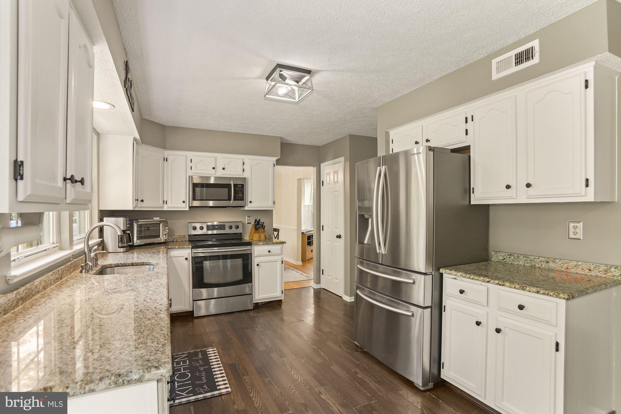 64 Picadilly Circle Marlton, NJ 08053 - Photo 12 of 37 full appliance package