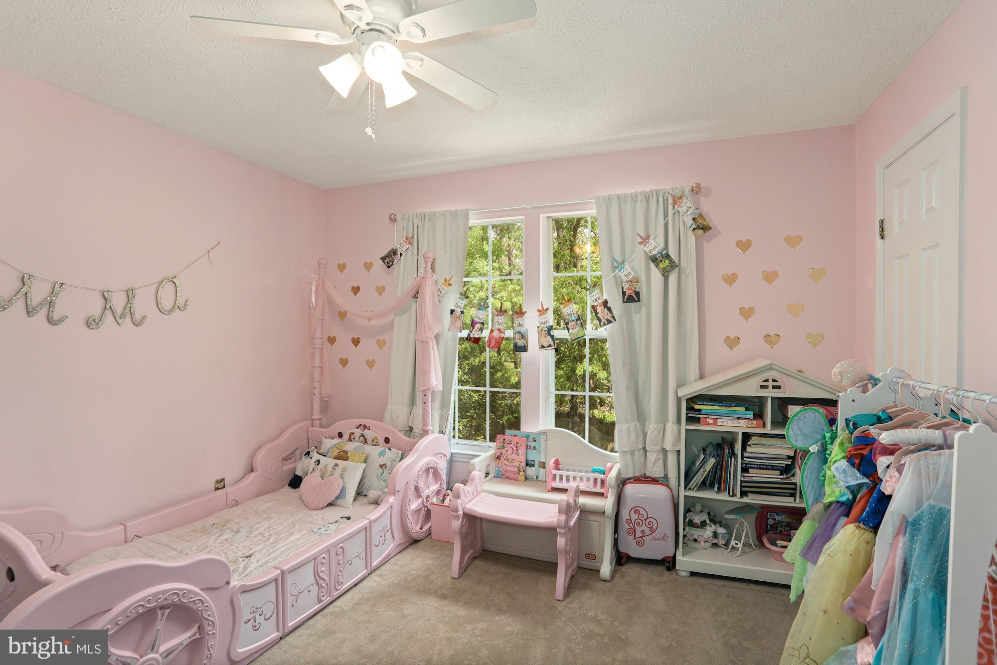 64 Picadilly Circle Marlton, NJ 08053 - Photo 27 of 37 light filled