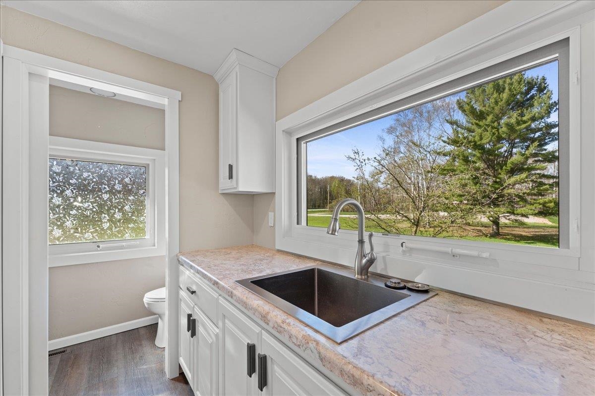 4482 Forest Road Oneida, WI 54155 - Photo 16 of 56