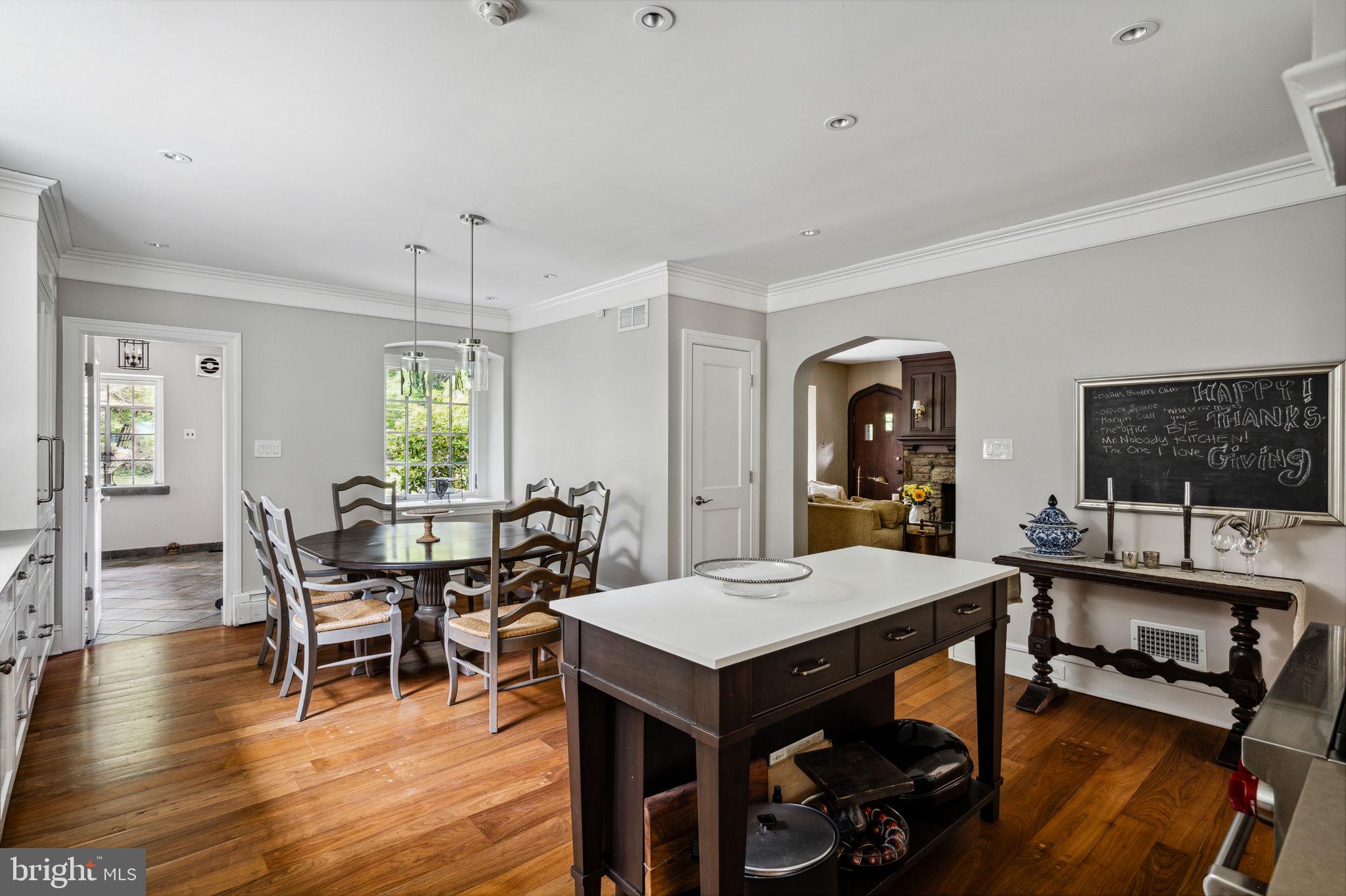 1127 Devon Road Jenkintown, PA 19046 - Photo 11 of 32