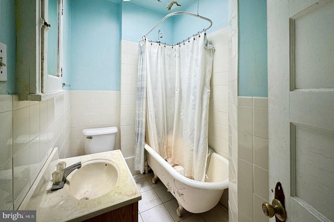 220 V Street Northeast Washington, DC 20002 - Photo 18 of 23 Gallery Image 18