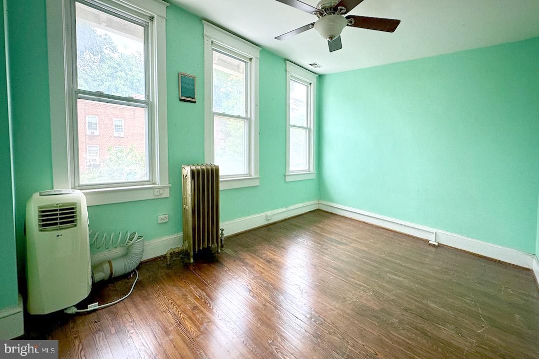 220 V Street Northeast Washington, DC 20002 - Photo 21 of 23 Gallery Image 21