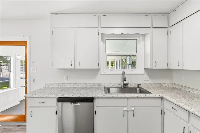 $318,000 | 194 Coral Drive Southwest, Fort Walton Beach, FL 32548