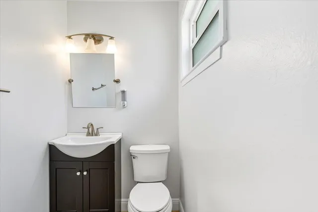 $318,000 | 194 Coral Drive Southwest, Fort Walton Beach, FL 32548