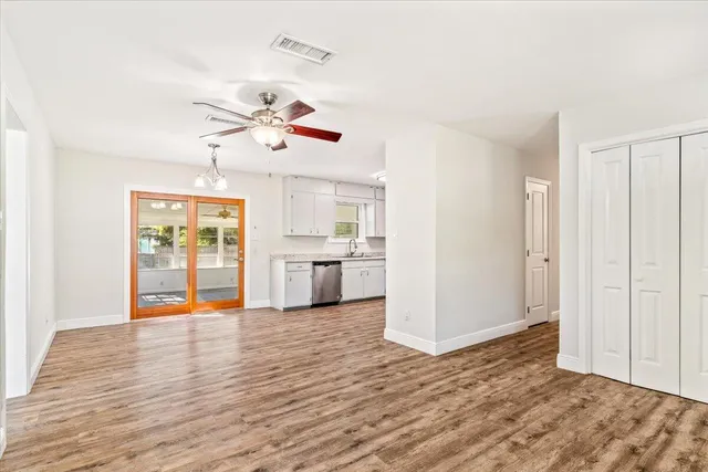 $318,000 | 194 Coral Drive Southwest, Fort Walton Beach, FL 32548