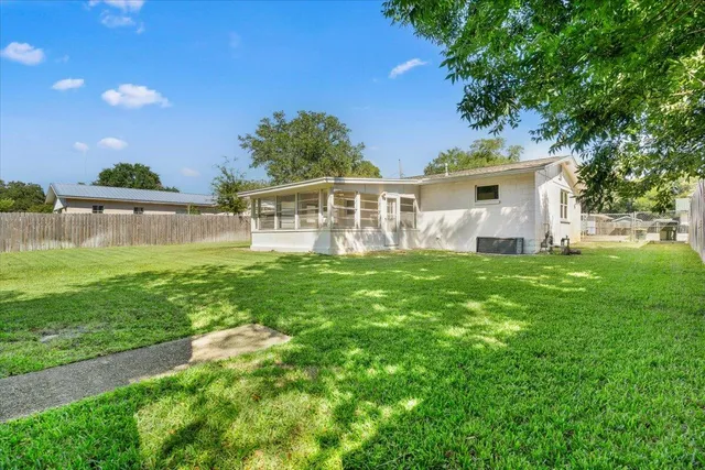 $318,000 | 194 Coral Drive Southwest, Fort Walton Beach, FL 32548