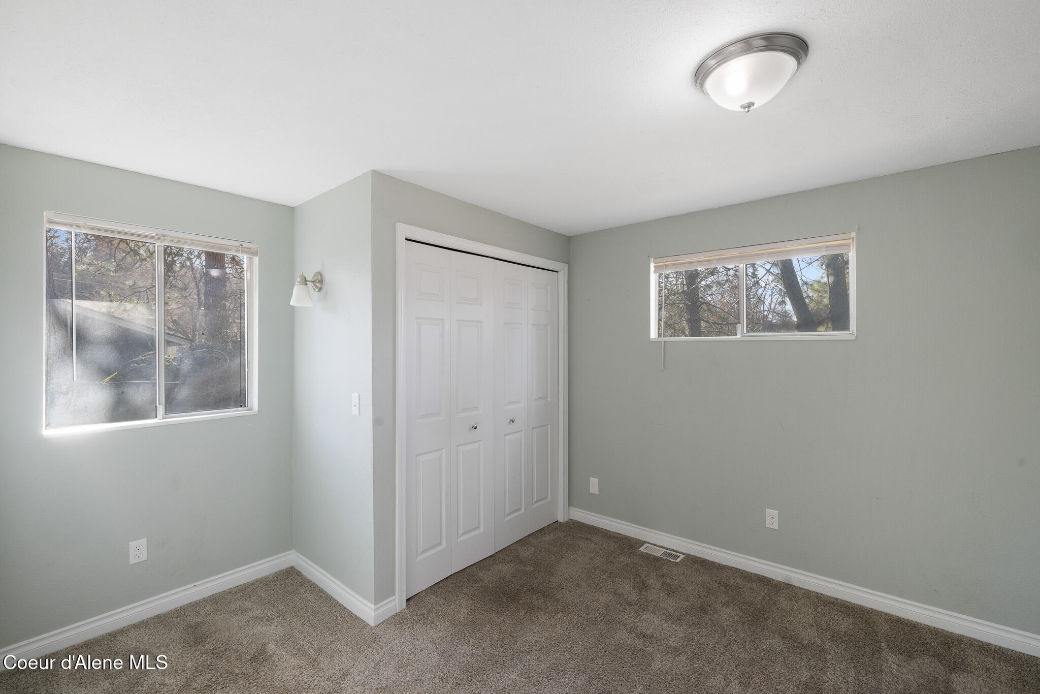 4023 East 12th Avenue Spokane, WA 99202 - Photo 14 of 39 0N8A3597