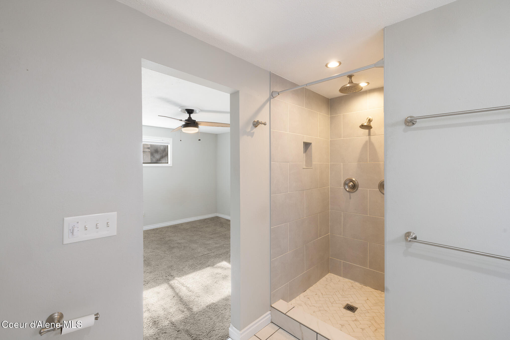 4023 East 12th Avenue Spokane, WA 99202 - Photo 10 of 39 0N8A3588