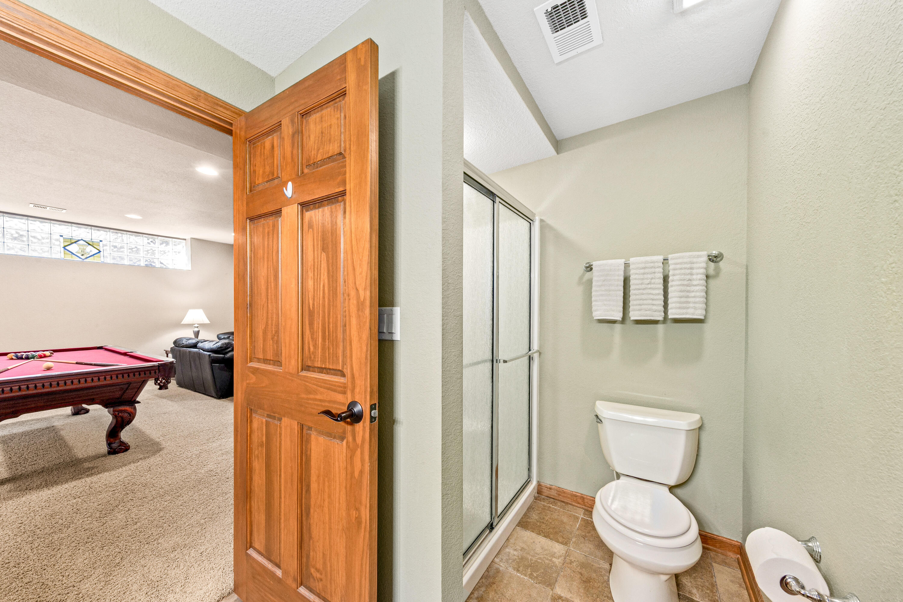 1260 4 Winds Way Hartland, WI 53029 - Photo 70 of 79 Lower Level Full Bath