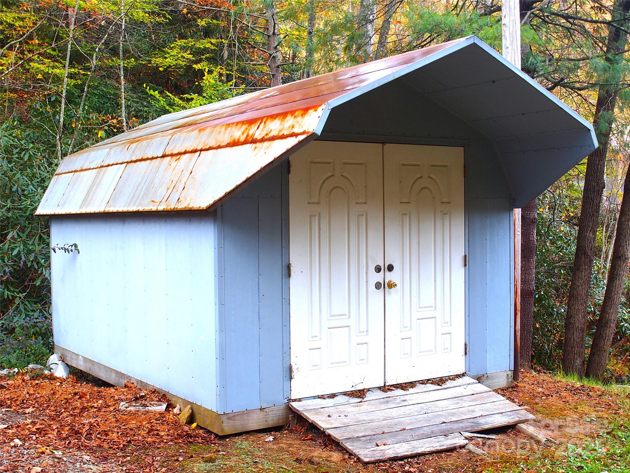 9 Smokey Cove Road Canton, NC 28716 - Photo 22 of 24