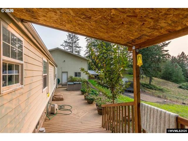 30571 Ridge Street Lebanon, OR 97355 - Photo 22 of 32 Gallery Image 22