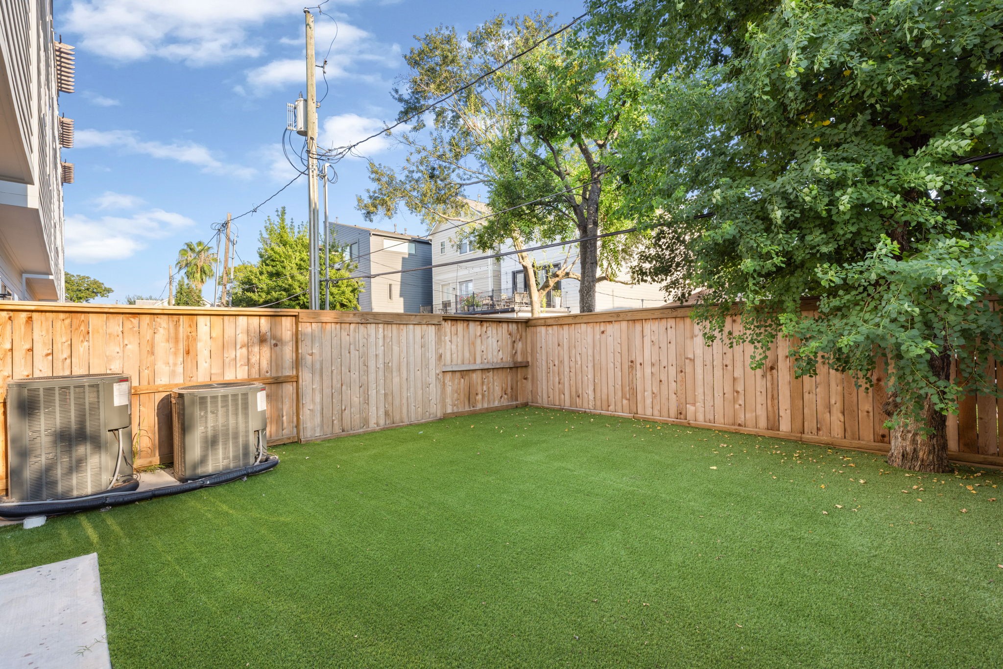 4309 Floyd Street, Unit B Houston, TX 77007 - Photo 1 of 26