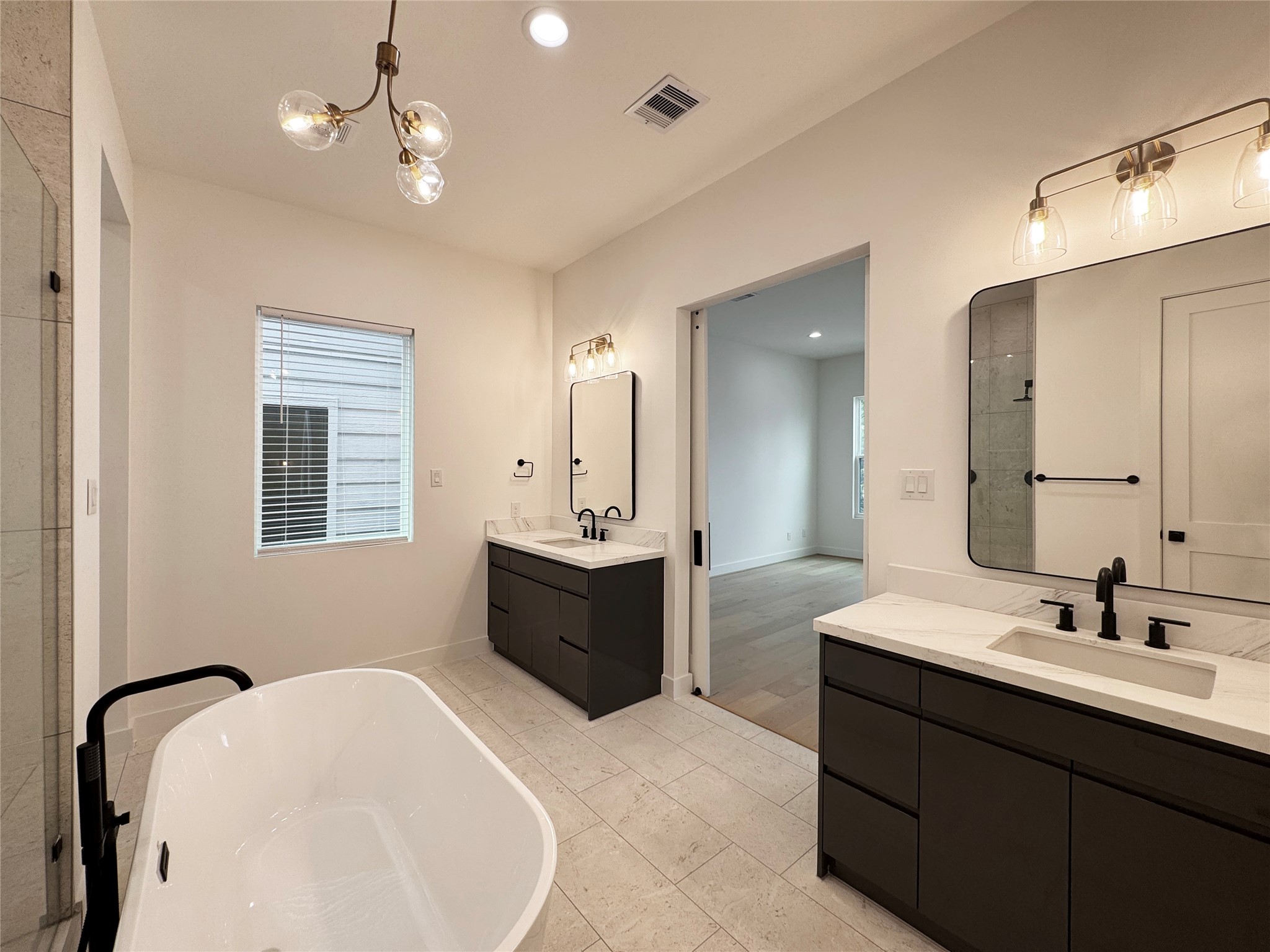 4309 Floyd Street, Unit B Houston, TX 77007 - Photo 11 of 26
