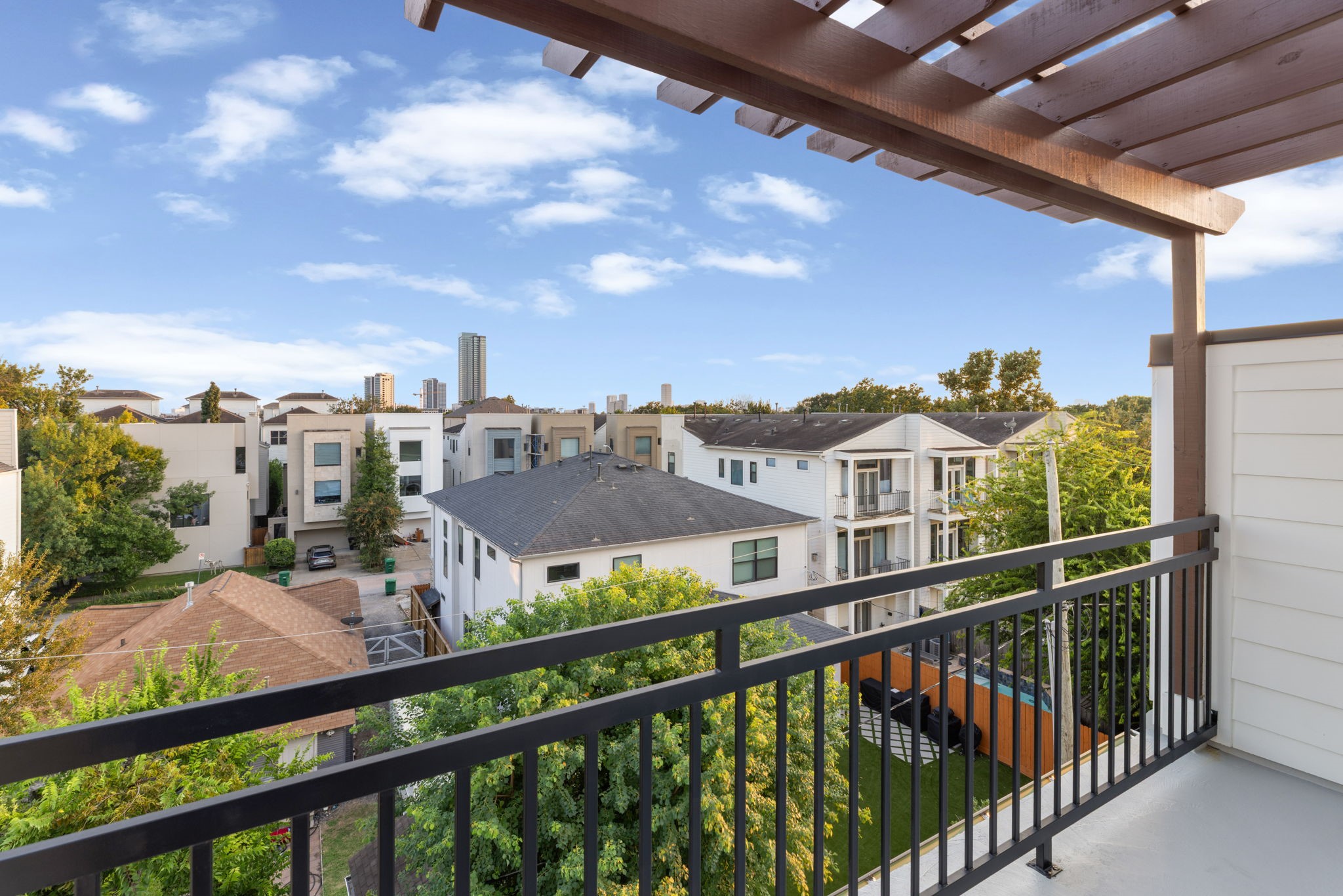 4309 Floyd Street, Unit B Houston, TX 77007 - Photo 3 of 37