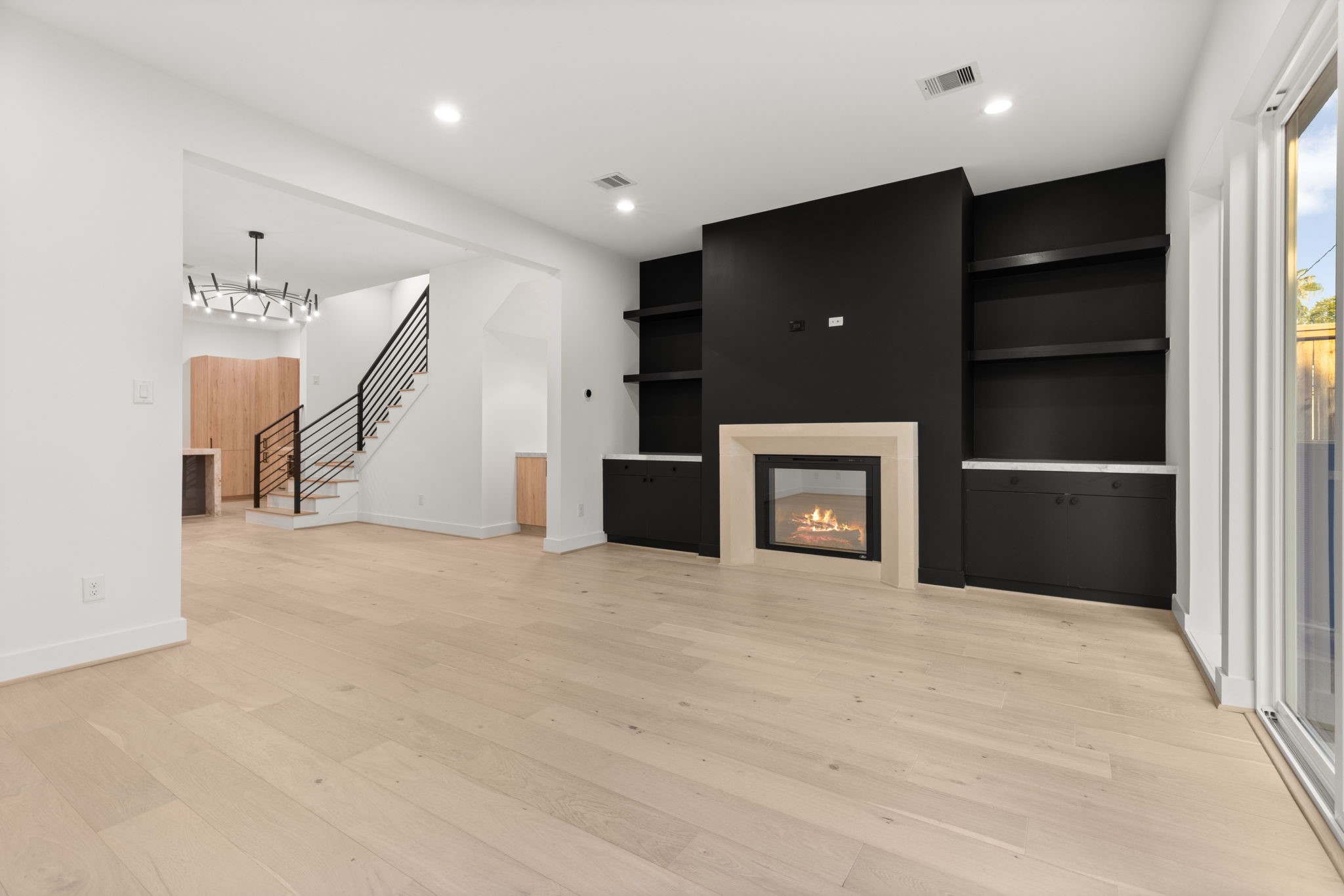 4309 Floyd Street, Unit B Houston, TX 77007 - Photo 8 of 26