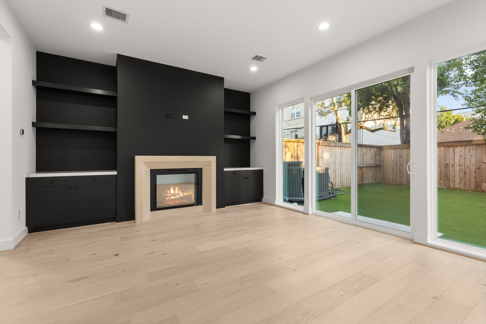 4309 Floyd Street, Unit B Houston, TX 77007 - Photo 8 of 37