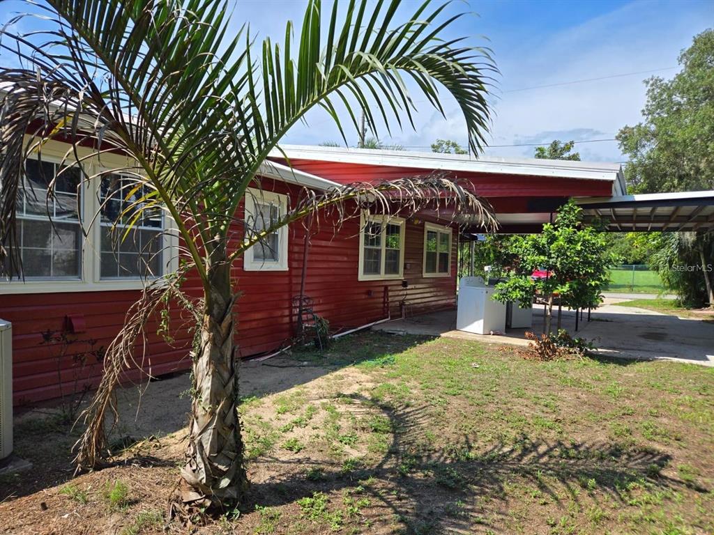 10 McCarthy Avenue Frostproof, FL 33843 - Photo 2 of 9