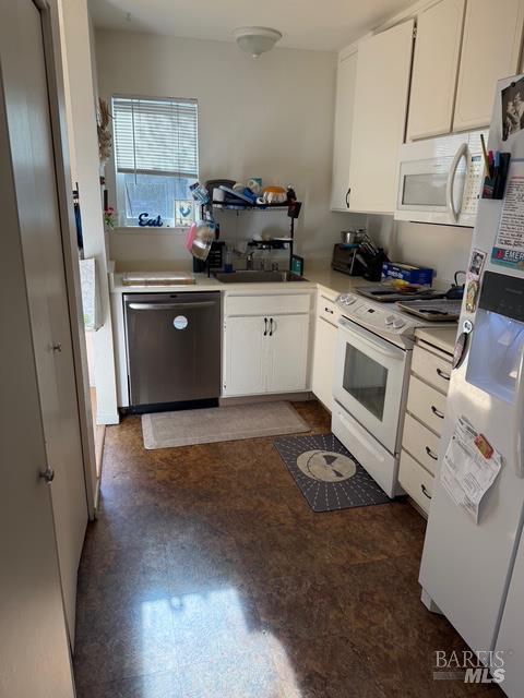 1916 Knolls Drive Santa Rosa, CA 95405 - Photo 10 of 15