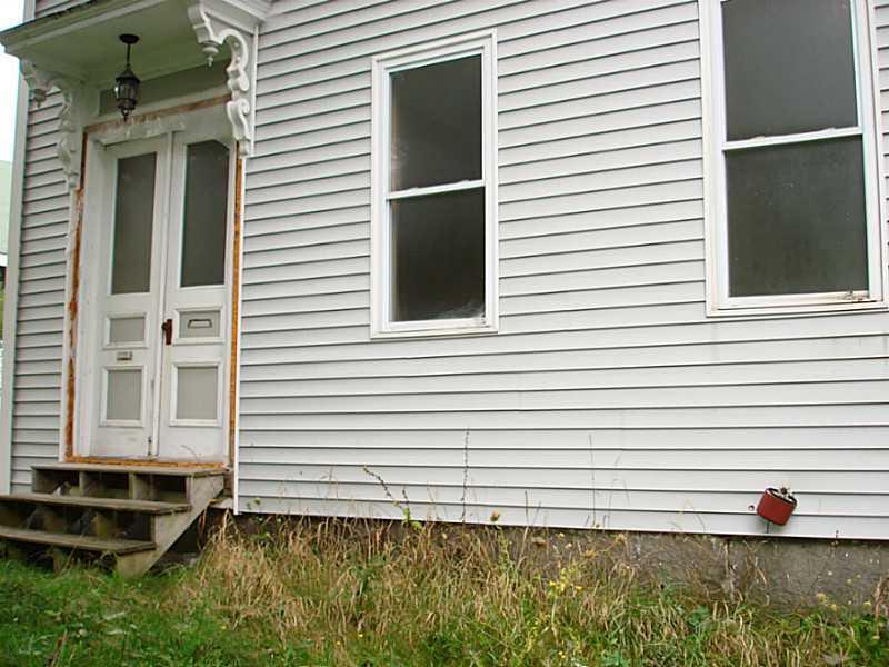 57 Spring Street Gardiner, ME 04345 - Photo 2 of 21 Exterior Front.