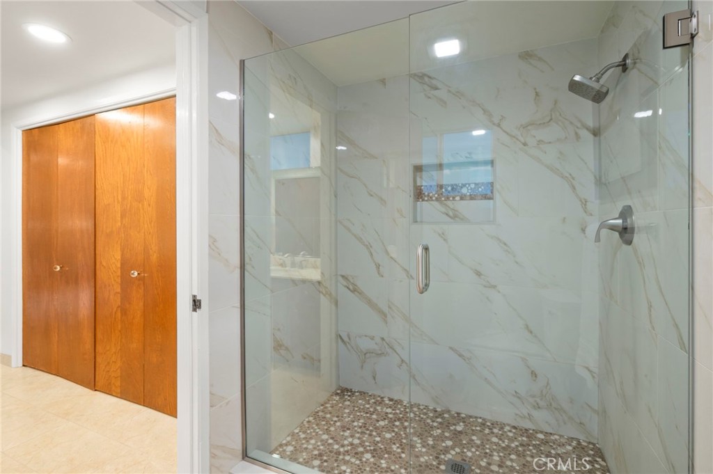 3495 Ridgecrest Drive Carlsbad, CA 92008 - Photo 30 of 42 a bathroom with a shower