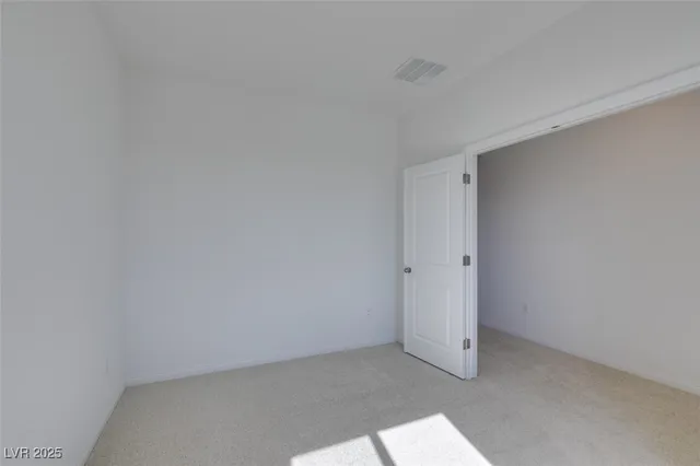$2,120 | 6823 Laguna Blanca Street, North Las Vegas, NV 89086