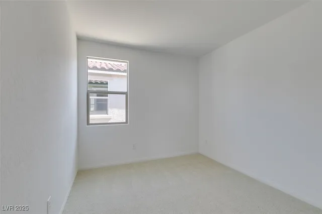 $2,120 | 6823 Laguna Blanca Street, North Las Vegas, NV 89086