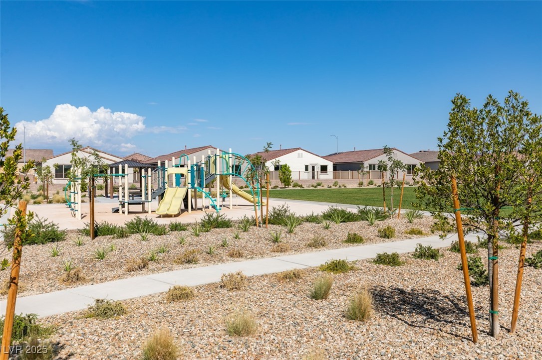 6823 Laguna Blanca Street North Las Vegas, NV 89086 - Photo 40 of 42