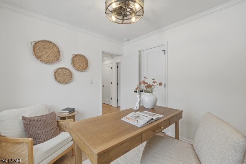 526 Ridgedale Avenue East Hanover, NJ 07936 - Photo 12 of 33