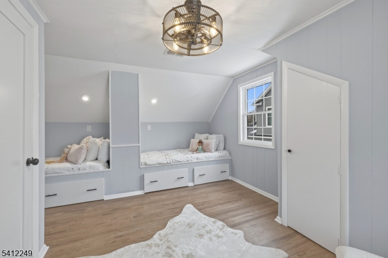 526 Ridgedale Avenue East Hanover, NJ 07936 - Photo 24 of 33